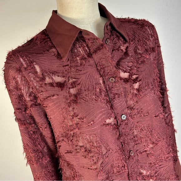 ❤️ H&M Burgundy Textured Button-Down Blouse S - Picture 3 of 10